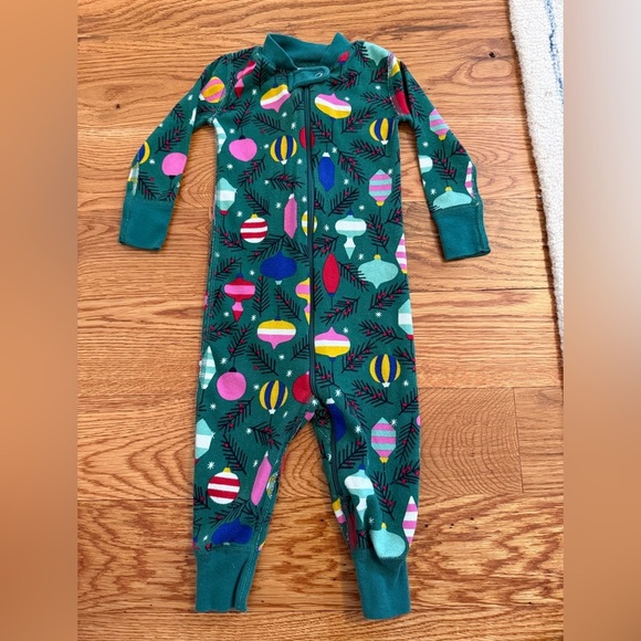 Hanna Andersson Other - Hanna Andersson Holiday Christmas Ornaments Pajamas size 75cm 12-18 months